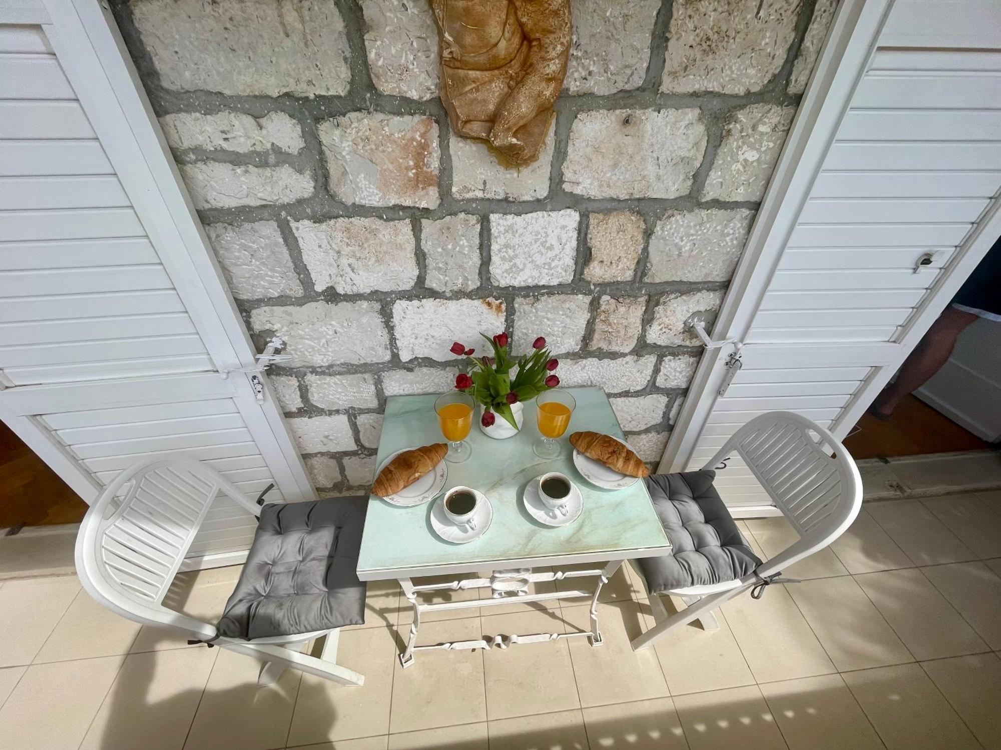 Dinka Old Town Apartment With Sea View Трогир Экстерьер фото
